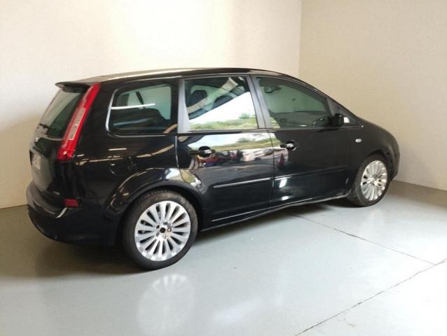 Ford C-Max image 1