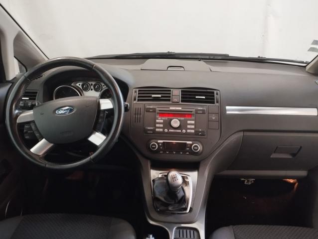 Ford C-Max image 2