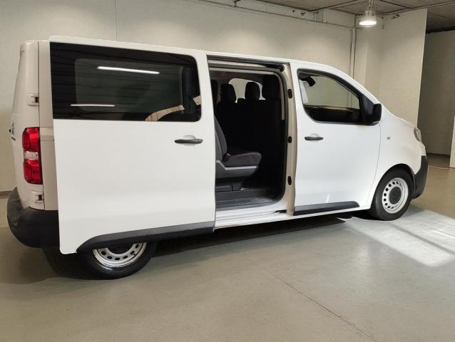 Peugeot Expert image 2