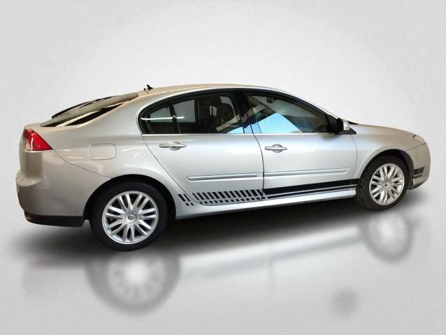 Renault Laguna image 1