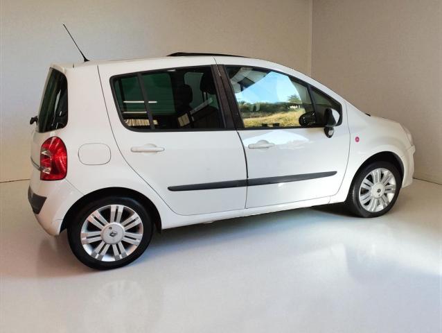 Renault Modus image 1