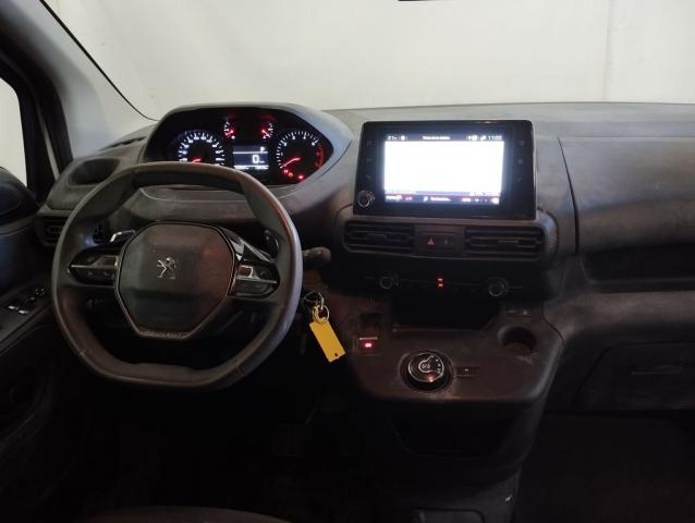 Peugeot Partner image 1