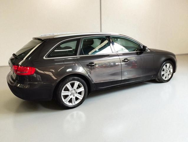 Audi A4 Avant image 2
