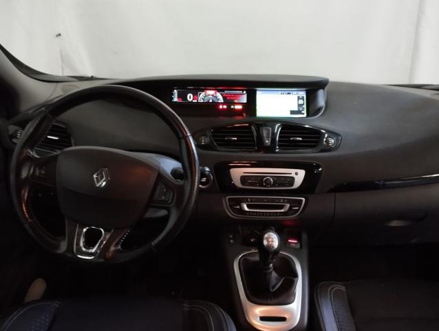 Renault Scénic image 2