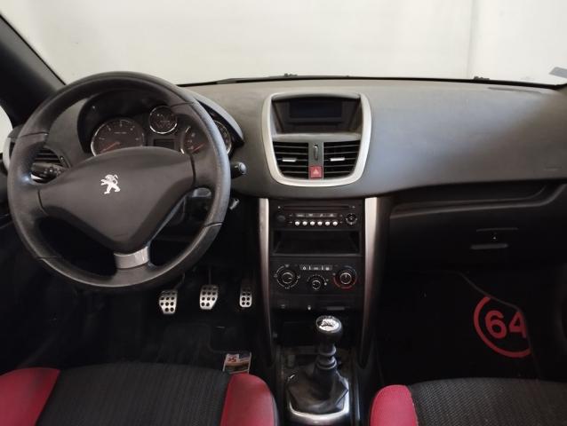 Peugeot 207 Cc image 2
