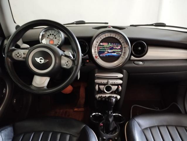 Mini Cooper image 1