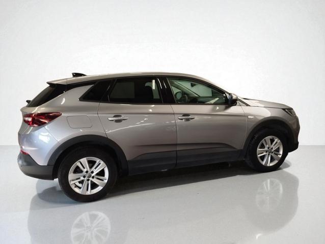 Opel Grandland X image 2