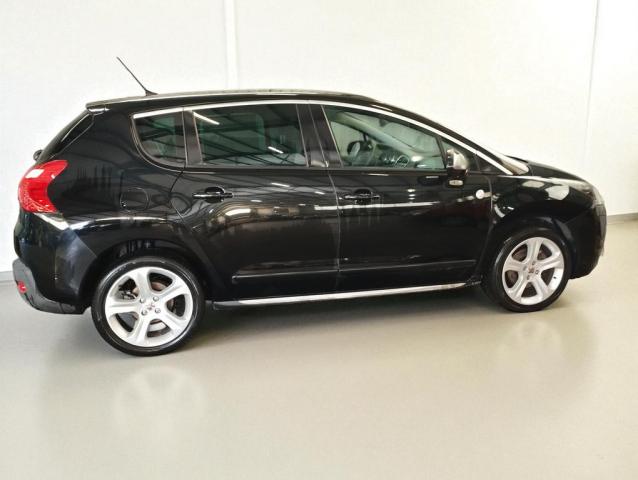 Peugeot 3008 image 2