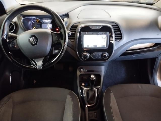 Renault Captur image 1