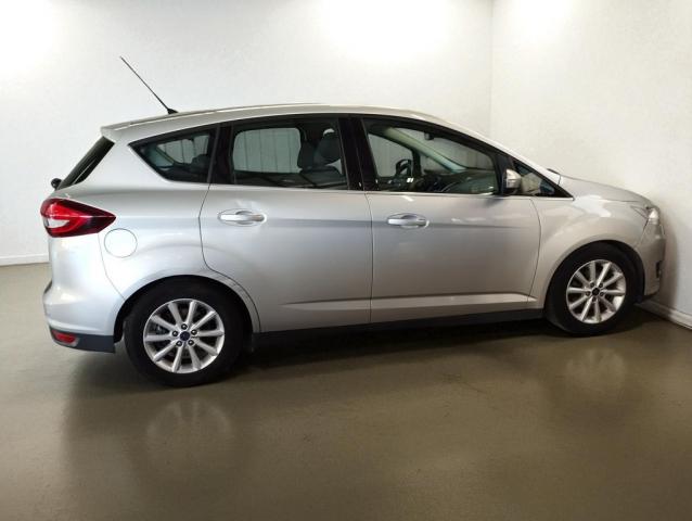 Ford C-Max image 1