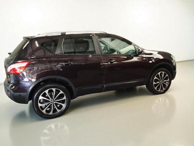Nissan Qashqai image 1