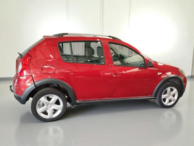 Dacia Sandero image 2