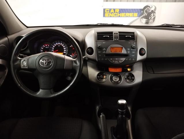 Toyota Rav4 image 1