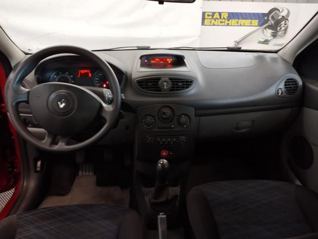 Renault Clio image 1
