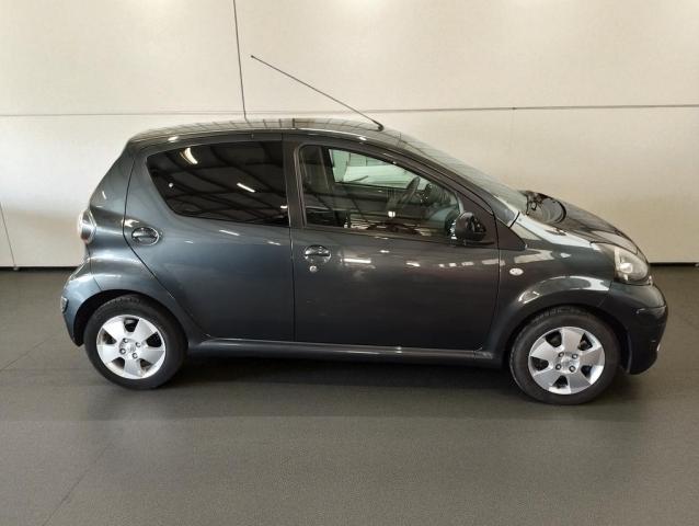 Toyota Aygo image 2