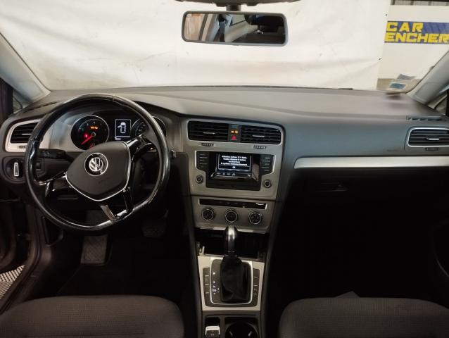 Volkswagen Golf image 1