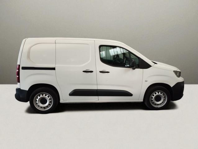 Peugeot Partner image 1