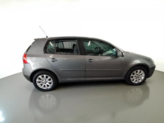 Volkswagen Golf image 2