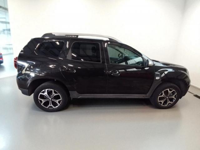 Dacia Duster image 1