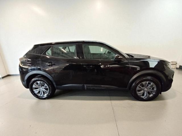 Peugeot 2008 image 1