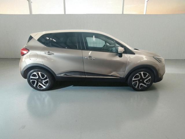 Renault Captur image 1