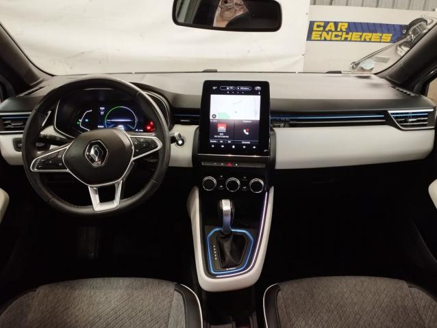 Renault Clio image 2
