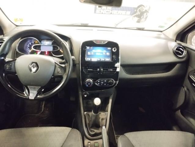 Renault Clio image 2