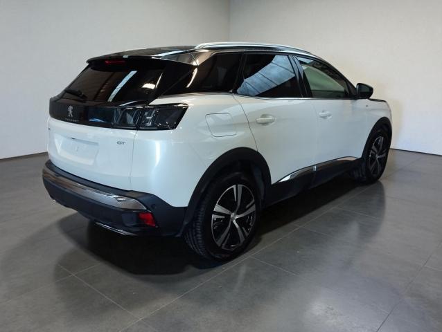 Peugeot 3008 image 2