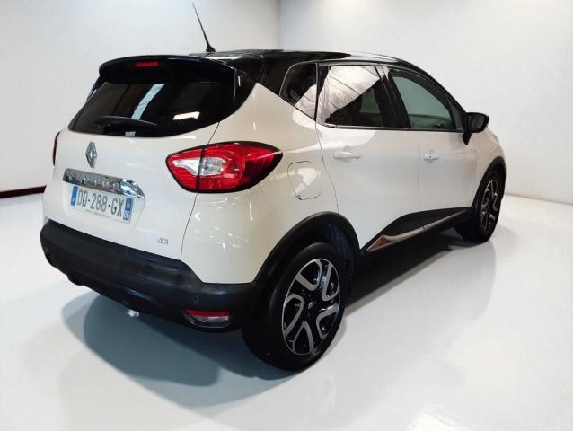 Renault Captur image 1