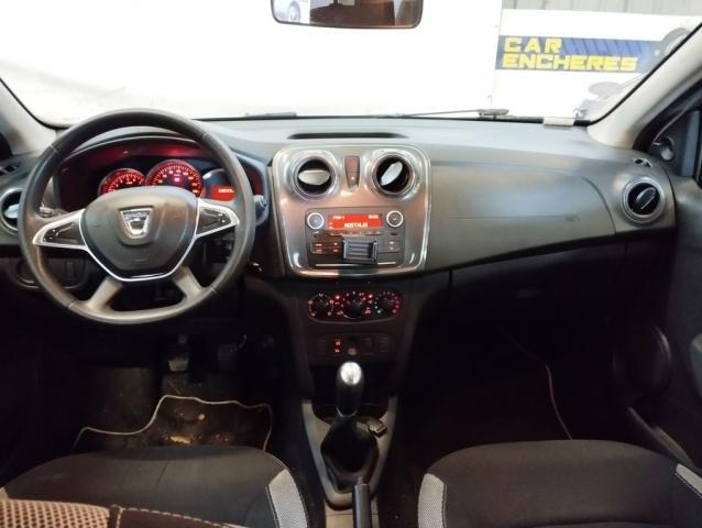 Dacia Sandero image 2