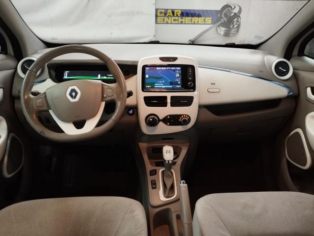 Renault Zoe image 2