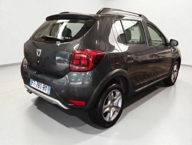 Dacia Sandero image 2