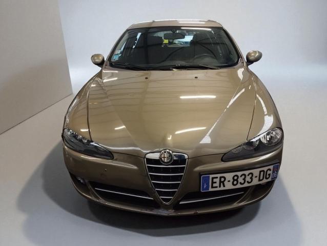 Alfa Romeo 147 image 1