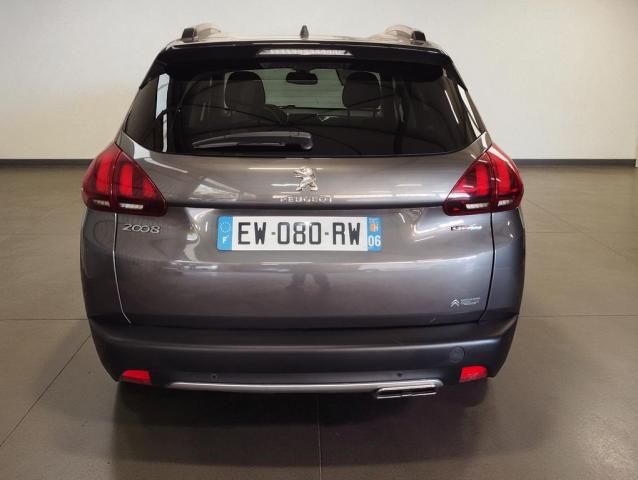 Peugeot 2008 image 4