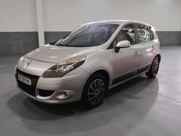 Renault Scénic 1.9 Dci 130