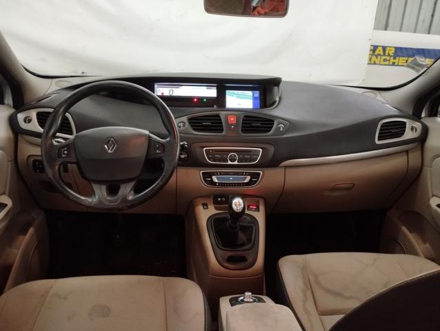 Renault Scénic image 2