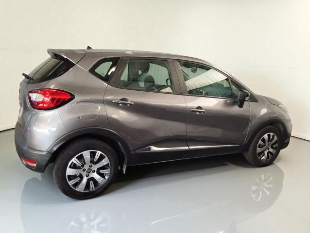Renault Captur image 5
