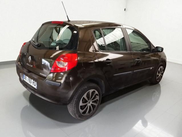 Renault Clio image 4