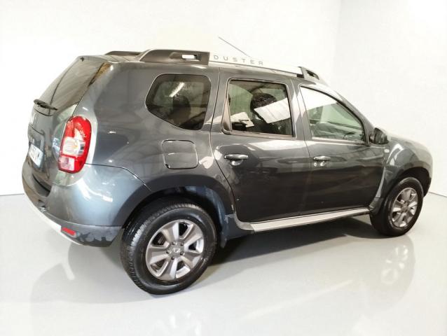 Dacia Duster image 1