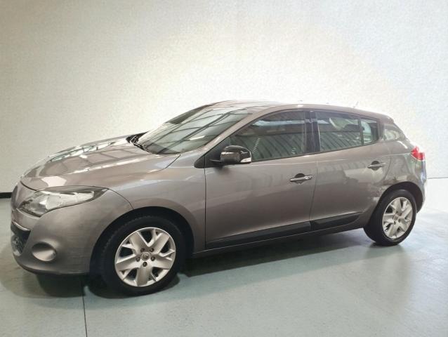 Renault Mégane image 2