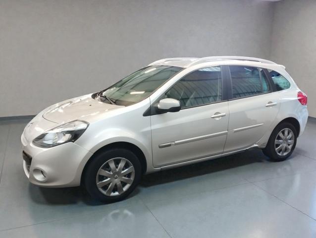 Renault Clio Estate image 5