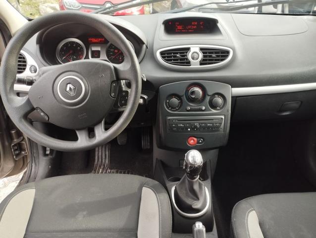 Renault Clio image 1