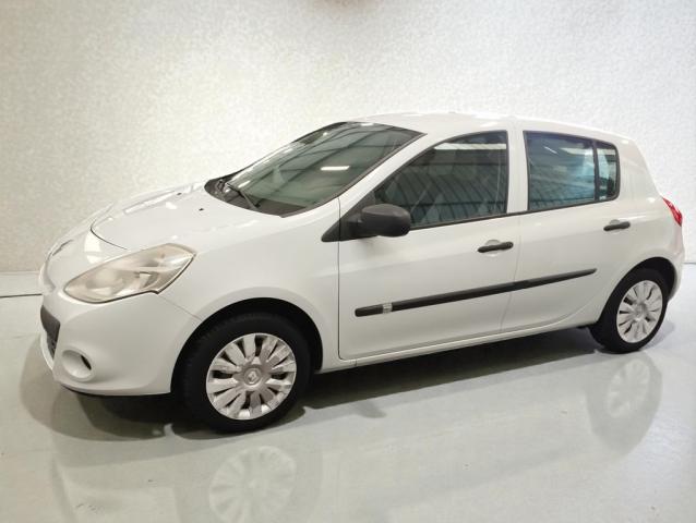 Renault Clio image 6