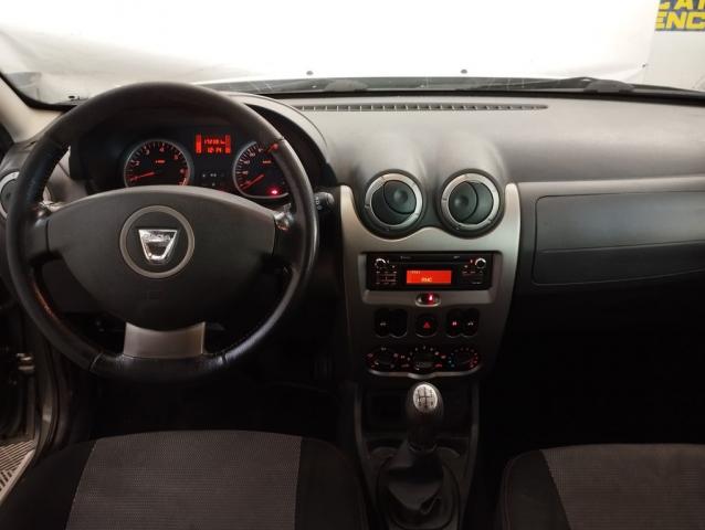 Dacia Duster image 4