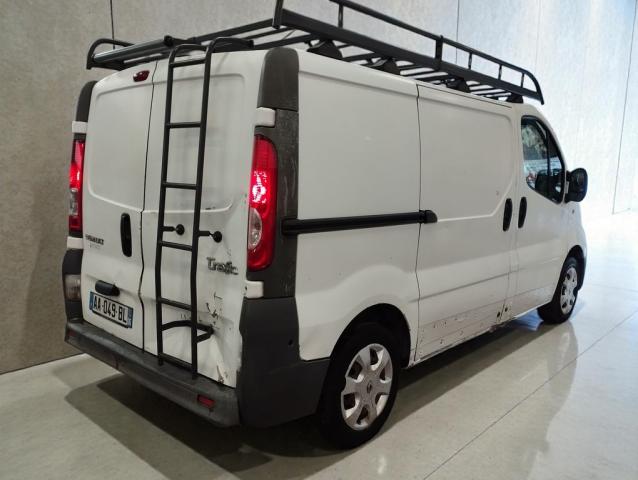 Renault Trafic image 4