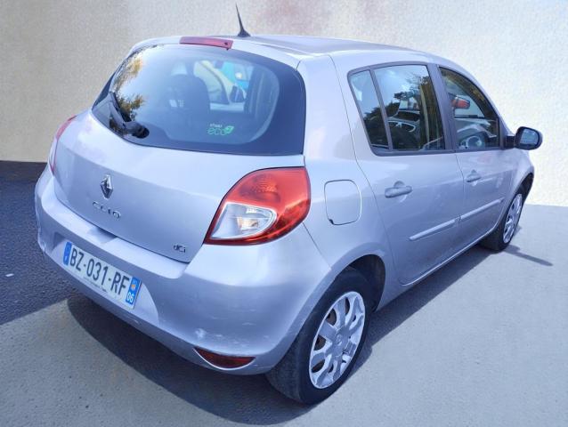 Renault Clio image 4