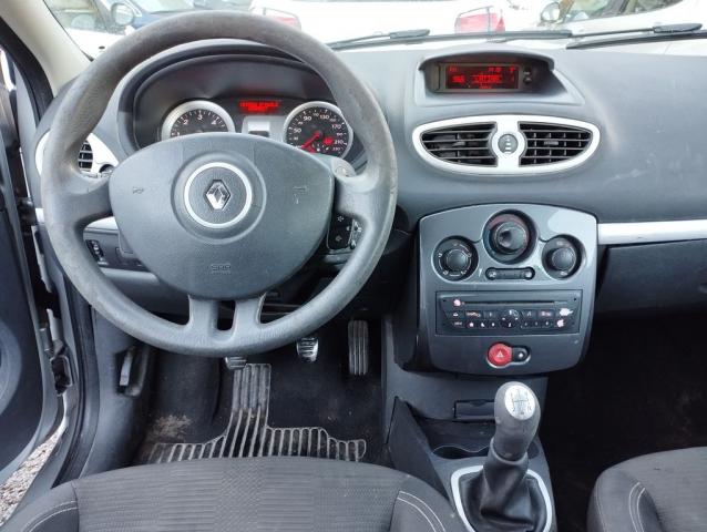 Renault Clio image 1