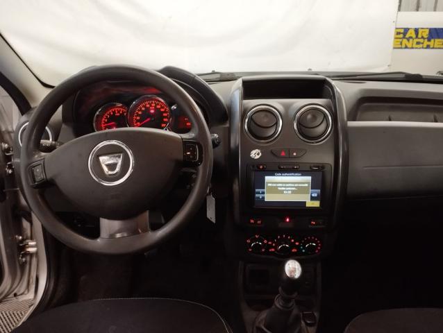 Dacia Duster image 4