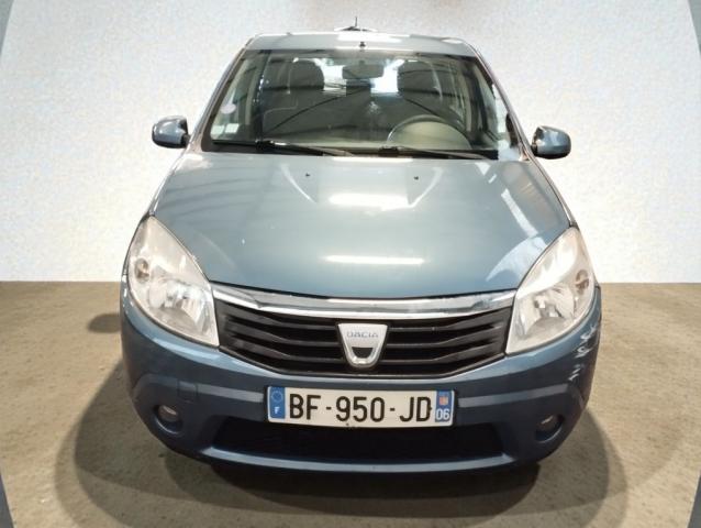 Dacia Sandero image 2