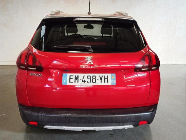 Peugeot 2008 image 2